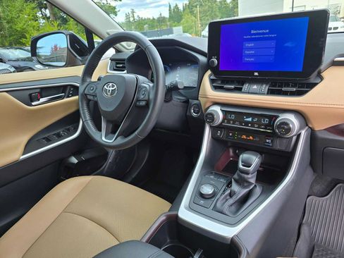 Used 2024 Toyota RAV4 Limited w/ Advanced Technology Package AWD/4WD image 10