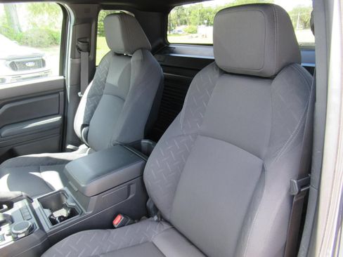 Used 2025 Toyota Tacoma SR w/ Towing Package AWD/4WD image 14