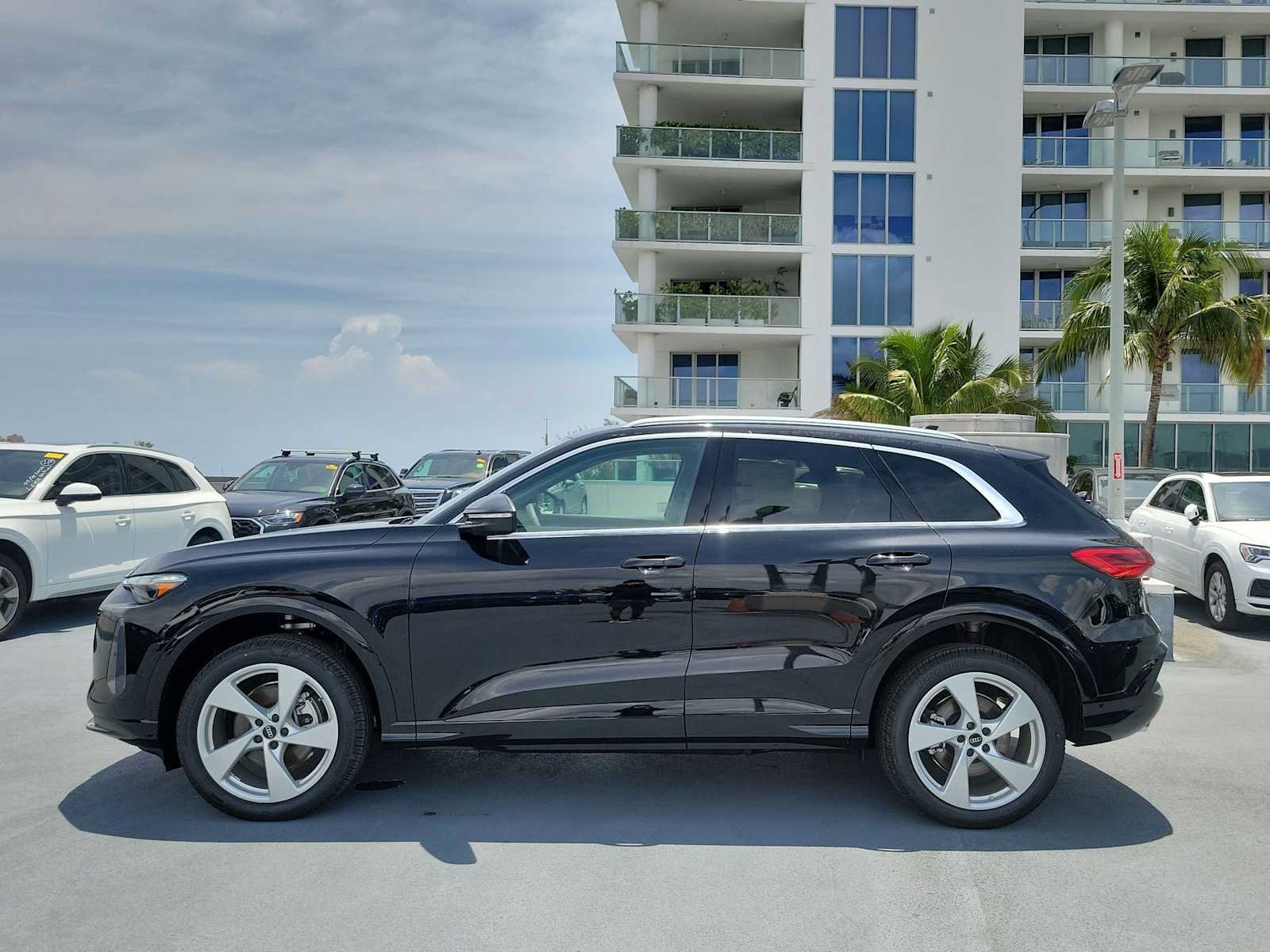 New 2026 Audi Q5 Premium Plus AWD/4WD image 3