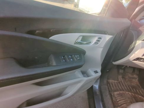 Used 2019 Honda Pilot Touring image 8