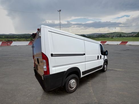 Used 2025 RAM ProMaster 2500 w/ Convenience Group FWD image 3