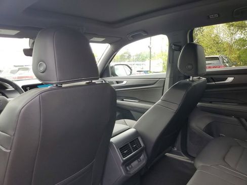 New 2026 Volkswagen Atlas Cross Sport SEL R-Line AWD/4WD image 11