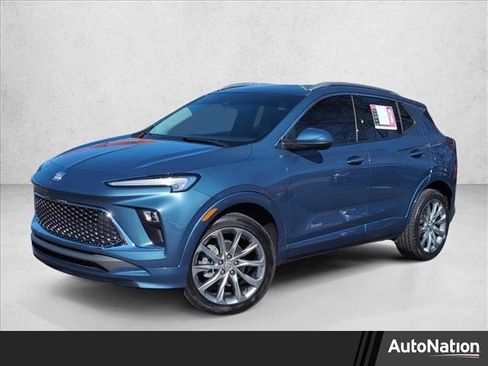 Used 2024 Buick Encore GX Avenir image 1