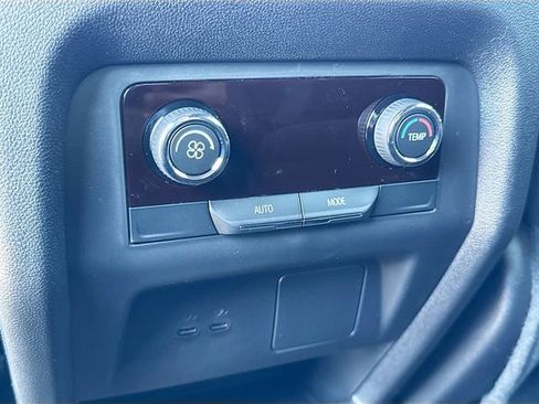 New 2026 Chevrolet Traverse LT w/ LPO, Floor Liner Package image 29