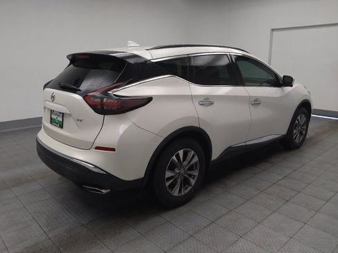 Used 2019 Nissan Murano SV w/ Premium Package FWD image 9