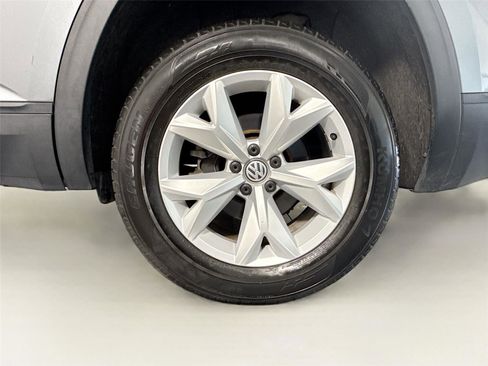 Used 2018 Volkswagen Atlas SE image 31