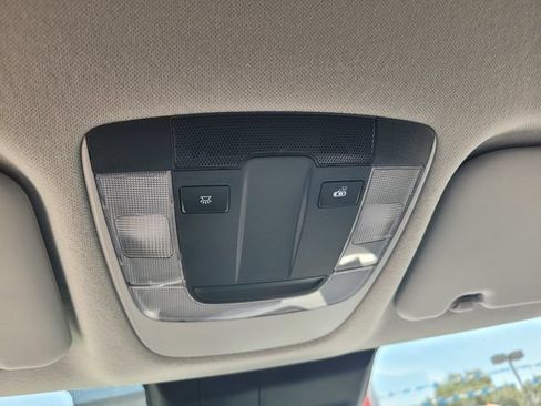 Used 2023 Kia Seltos LX AWD/4WD image 21