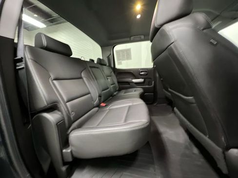 Used 2018 Chevrolet Silverado 1500 LT w/ All Star Edition image 15