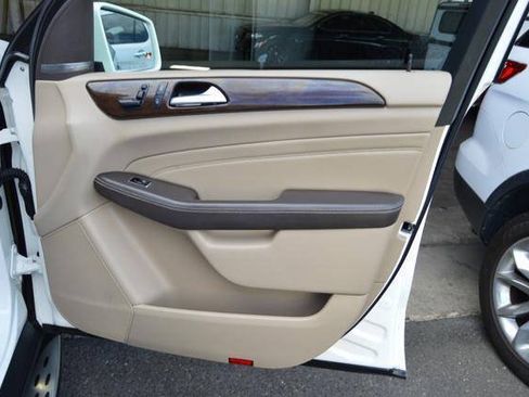 Used 2015 Mercedes-Benz ML 350 4MATIC image 30
