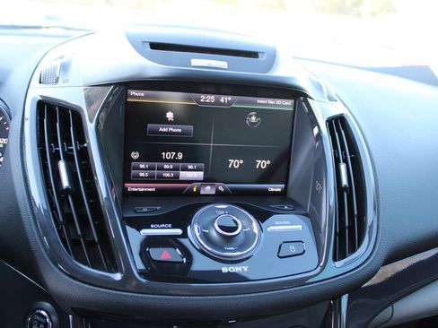 Used 2014 Ford Escape Titanium image 21