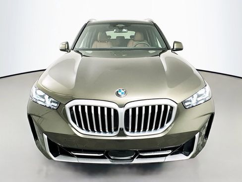 New 2026 BMW X5 xDrive40i image 2