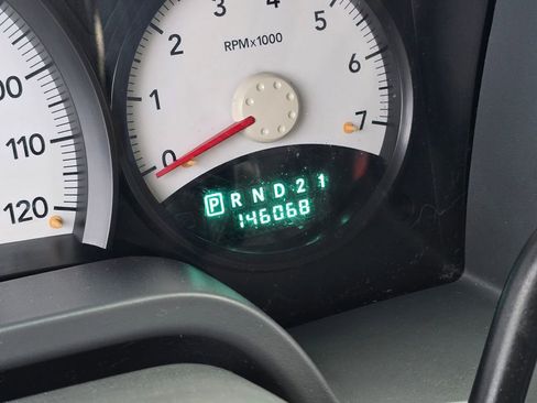 Used 2006 Dodge Dakota ST image 25