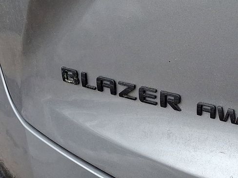 Used 2024 Chevrolet Blazer RS image 30