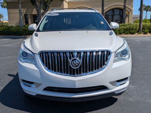 Used 2017 Buick Enclave Leather FWD image 8