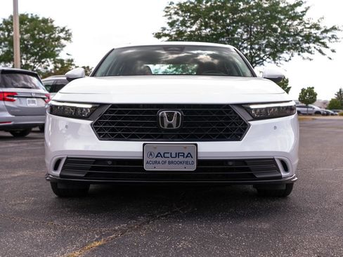 Used 2025 Honda Accord EX-L image 3