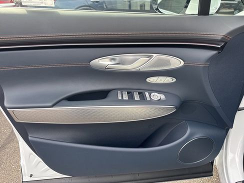 New 2026 Genesis GV70 2.5T Sport Prestige image 16