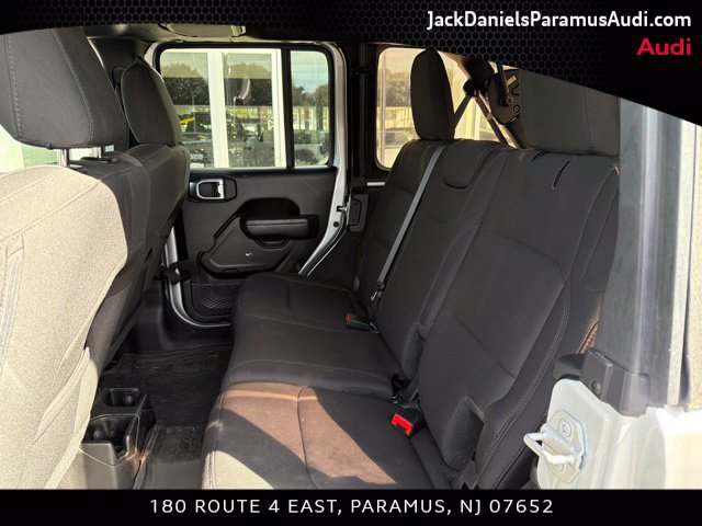 Used 2022 Jeep Wrangler Unlimited Sport AWD/4WD image 10