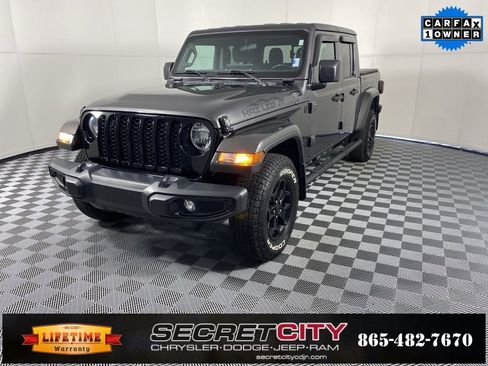 Used 2021 Jeep Gladiator Willys image 3
