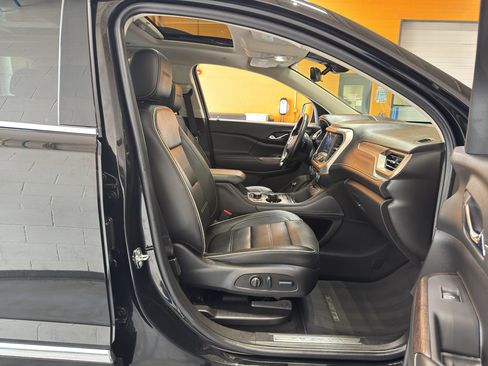 Used 2023 GMC Acadia Denali w/ Black Diamond Edition AWD/4WD image 20