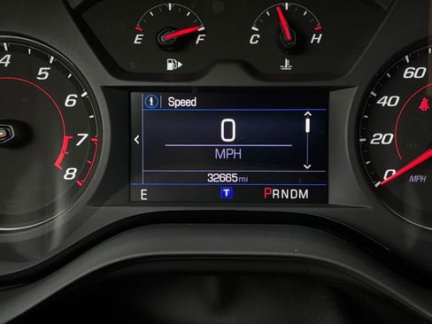 Used 2022 Chevrolet Camaro LT RWD image 37