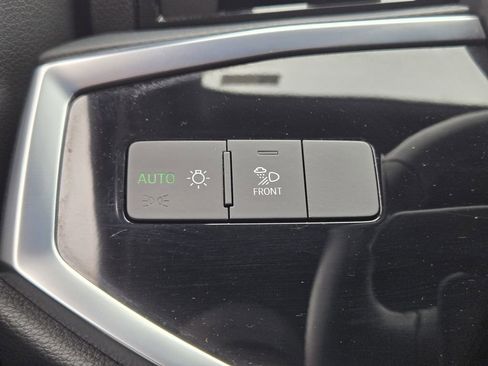 Certified 2023 Audi Q3 2.0T Premium Plus w/ Premium Plus Package image 26