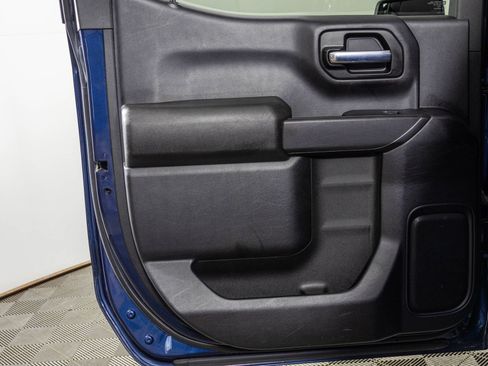 Used 2023 Chevrolet Silverado 1500 Custom w/ LPO, Dark Essentials Package AWD/4WD image 34