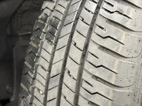 Certified 2025 Toyota RAV4 LE image 35