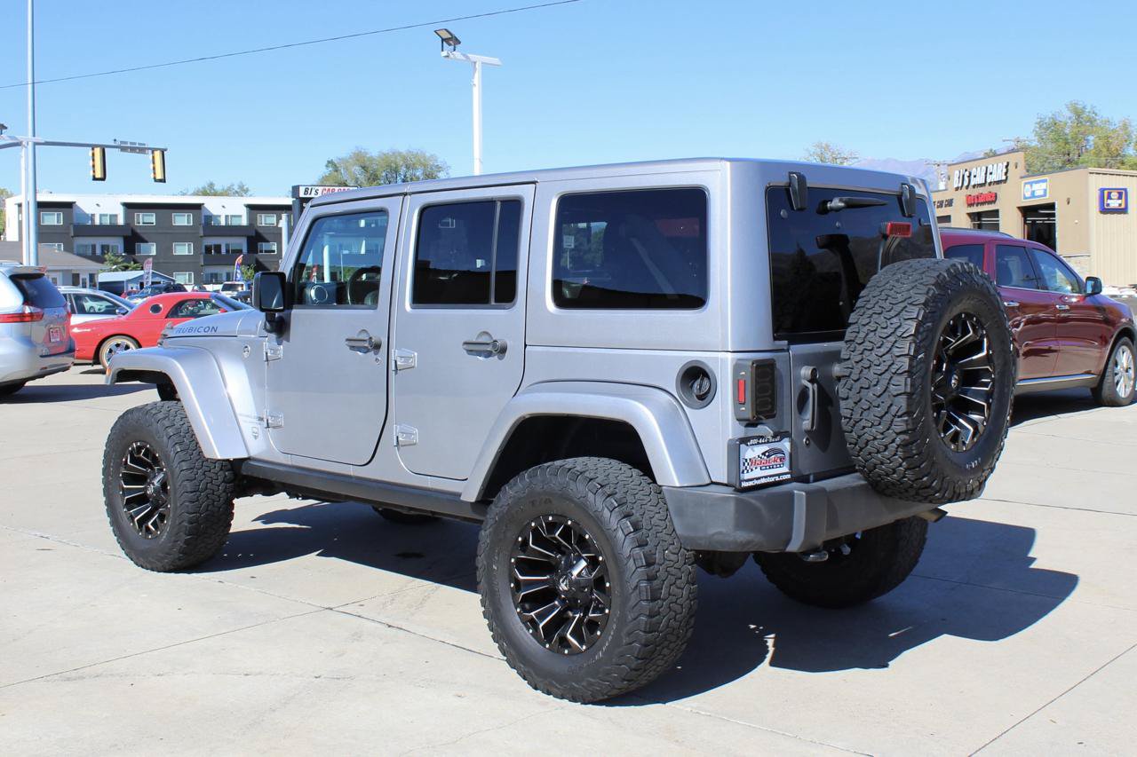 Used 2018 Jeep Wrangler Unlimited Rubicon AWD/4WD image 11