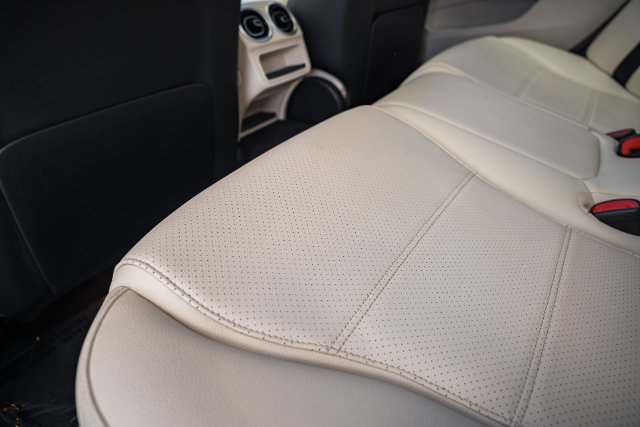 Certified 2023 Mercedes-Benz C 300 4MATIC Sedan image 31