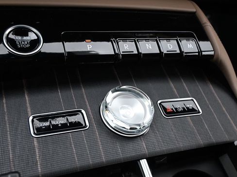 New 2026 Lincoln Navigator L Black Label AWD/4WD image 28