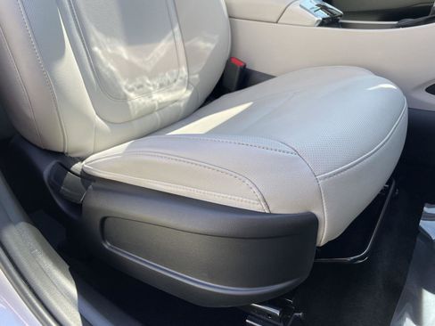 Used 2024 Hyundai Tucson SEL w/ Convenience Package image 18