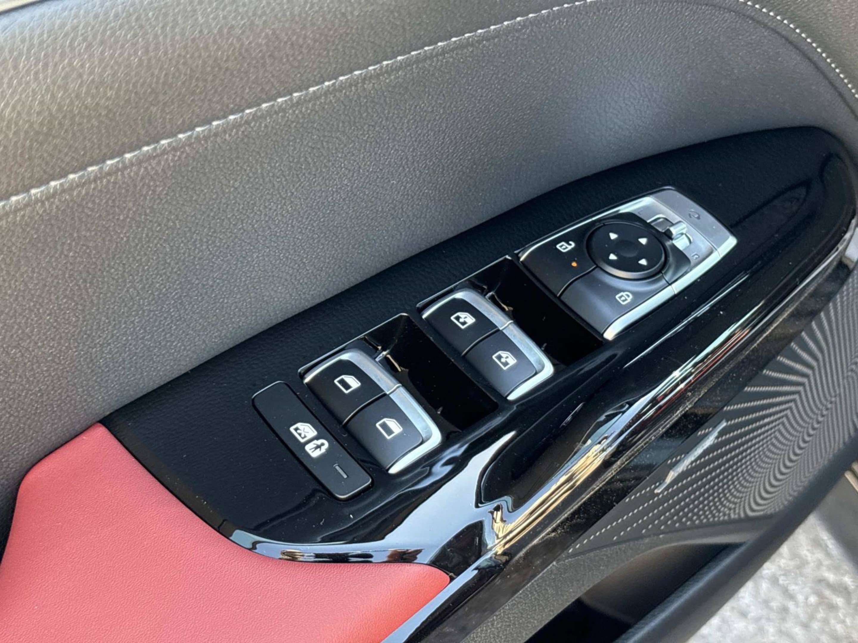 New 2027 Kia K5 GT-Line FWD image 17