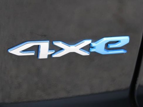 Used 2023 Jeep Wrangler Unlimited Sahara image 6