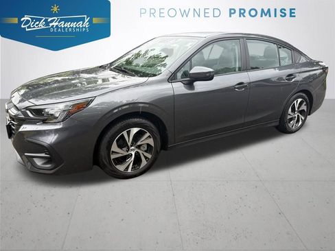 Used 2025 Subaru Legacy Premium AWD/4WD image 1