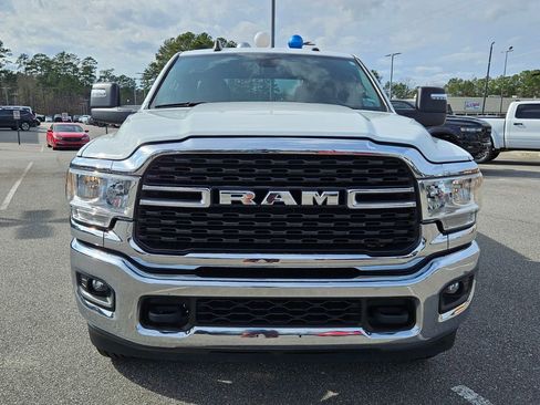 Used 2024 RAM 3500 Big Horn image 2