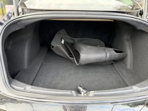 Used 2018 Tesla Model 3 image 18