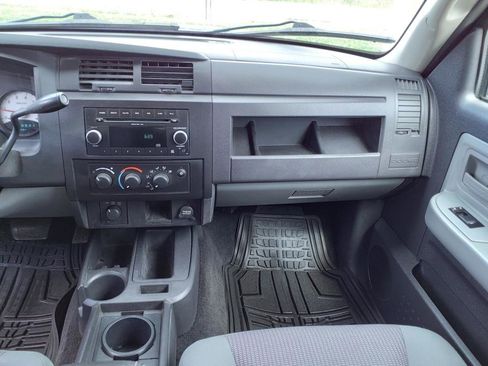 Used 2011 Dodge Dakota Big Horn image 7