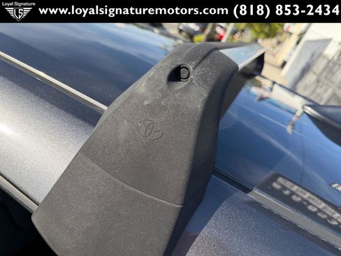 Used 2018 Toyota C-HR XLE image 15