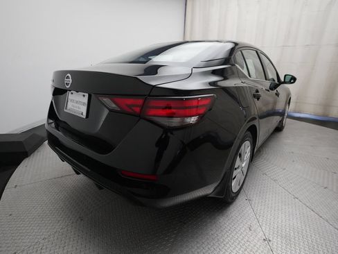 Certified 2022 Nissan Sentra S w/ Trunk Package FWD image 13