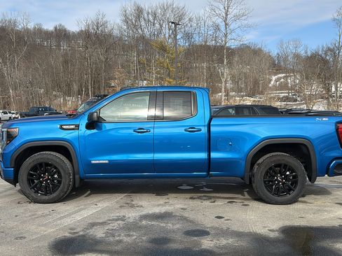 Used 2022 GMC Sierra 1500 Elevation w/ X31 Off-Road Package image 4