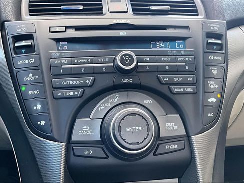 Used 2013 Acura TL w/ Technology Package FWD image 36