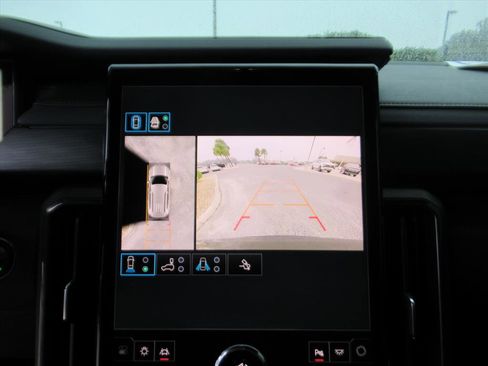 Used 2025 GMC Acadia AT4 image 24