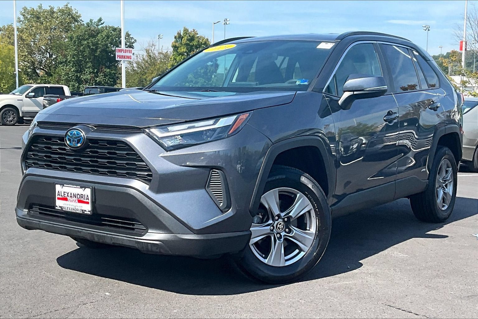 Used 2024 Toyota RAV4 XLE w/ Weather Package AWD/4WD image 1