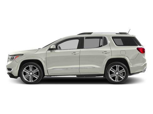 Used 2017 GMC Acadia Denali w/ Technology Package FWD image 45