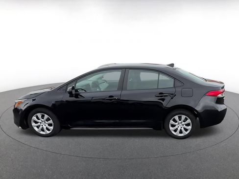 Used 2023 Toyota Corolla LE image 10