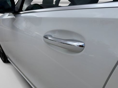 Used 2025 Mercedes-Benz C 300 Sedan image 16