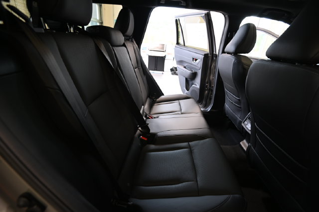 New 2026 Subaru Outback Touring AWD/4WD image 24
