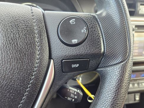 Used 2014 Toyota Corolla LE image 15