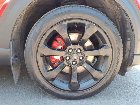 Certified 2021 Ford Explorer ST w/ Equipment Group 401A AWD/4WD image 9