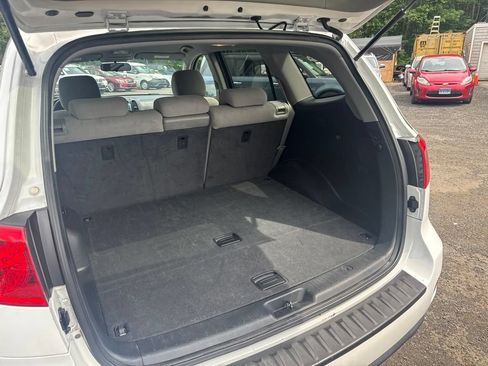 Used 2009 Hyundai Santa Fe GLS w/ Popular Equipment Pkg 2 AWD/4WD image 42